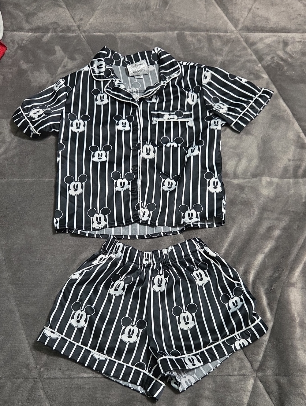Forever 21 Black and White Mickey-Print Kids Pajama Set